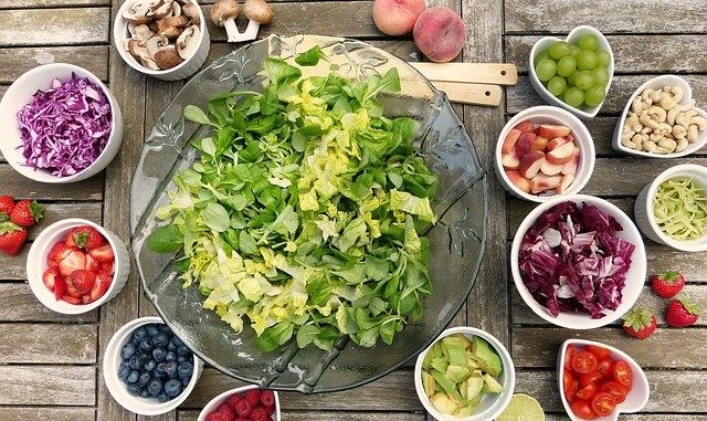 salad-2756467_640